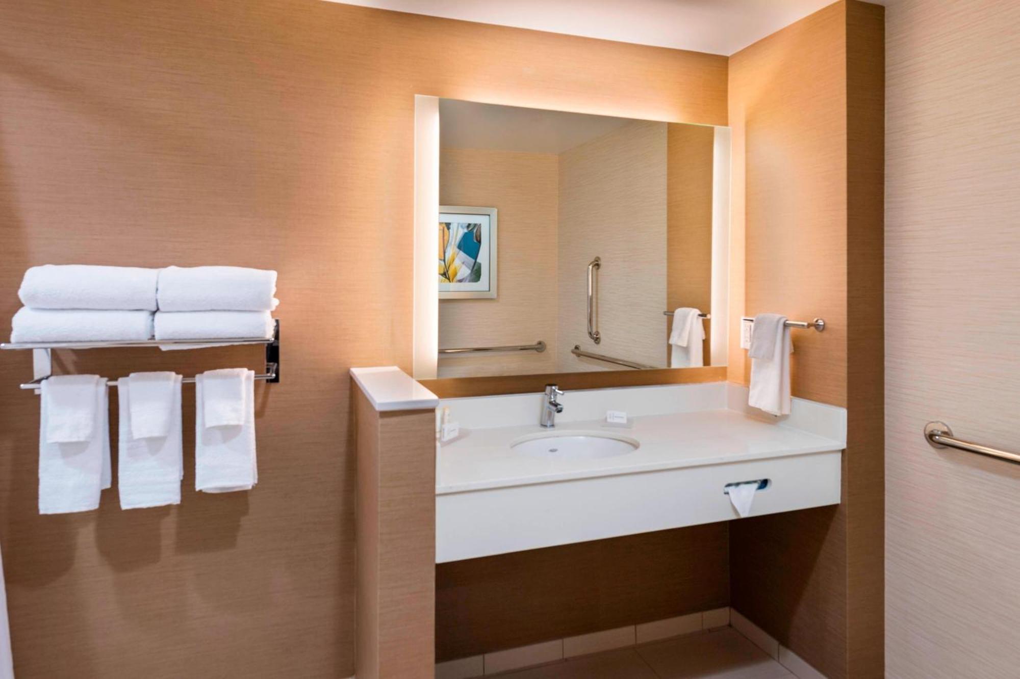 Fairfield Inn & Suites By Marriott Dallas Waxahachie Exteriör bild